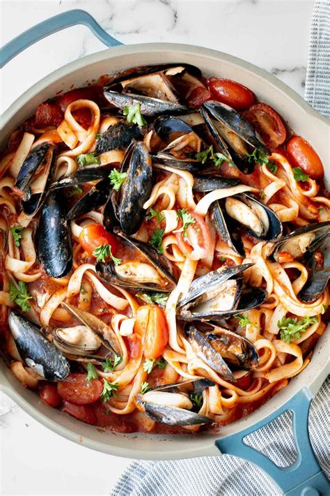 mussels with spaghetti recipe